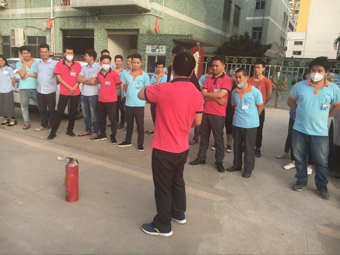 手板模型廠全體員工積極參與消防演習